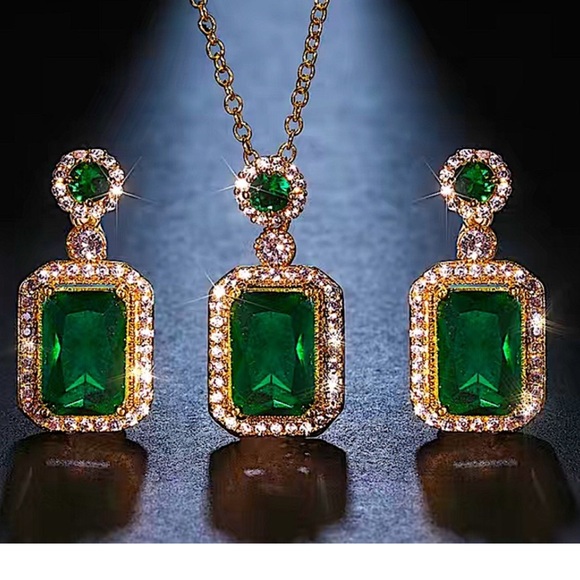 Emerald Gold Plated Zircon Charm Pendant Necklace Matching Earrings Set - Picture 1 of 12
